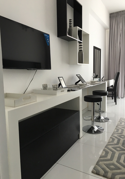 GIOVANI BOUTIQUE SUITES (FURNISHED FLATES & STUDIOS) SPORT CITY, DUBAI